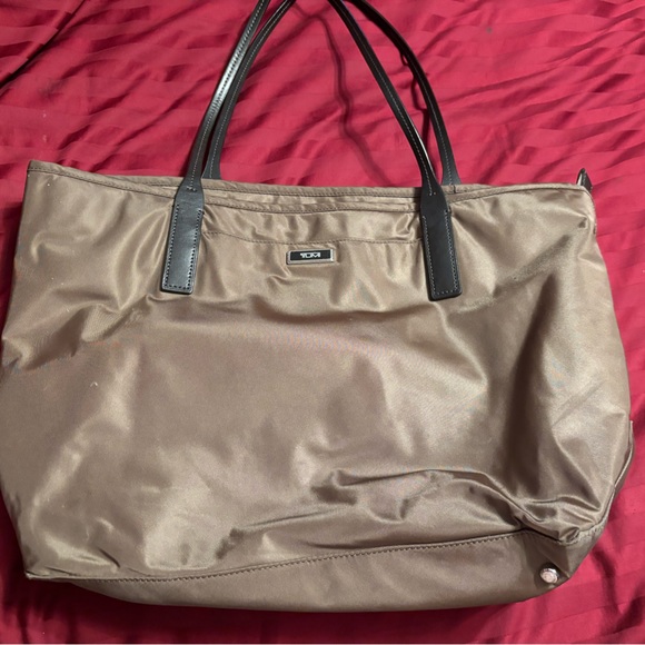 Tumi Olive Green Nylon Tote - Picture 11 of 13